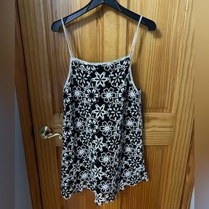 Zara floral embroidery knit sundress in navy blue and beige. Size M.